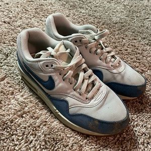 Women’s Nike Air Max